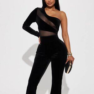 Velvet Flare Leg One Shoulder Jumpsuit - Black Size L